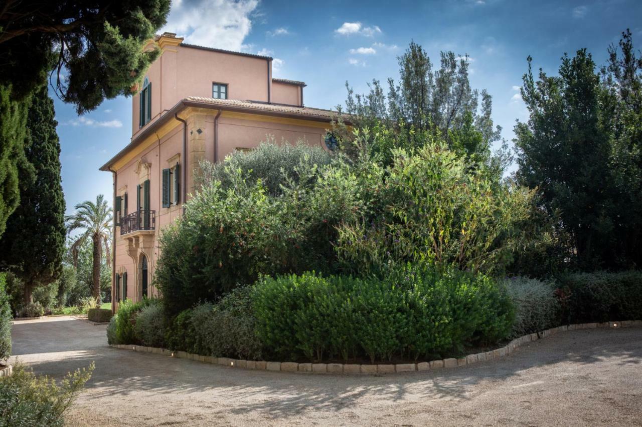 Relais Villa Lanzirotti Caltanissetta Esterno foto